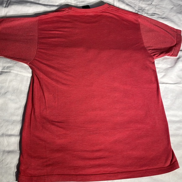 Obey Propaganda Men’s Red Tee Size Medium - Picture 5 of 5